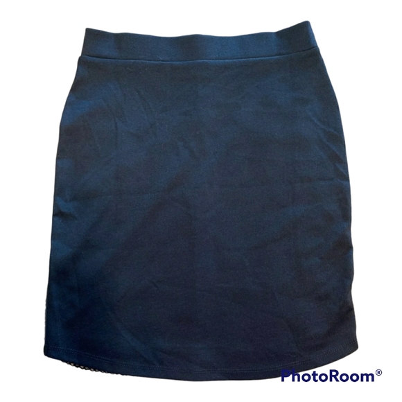 Cato Navy Mini Skirt size L - Picture 2 of 3